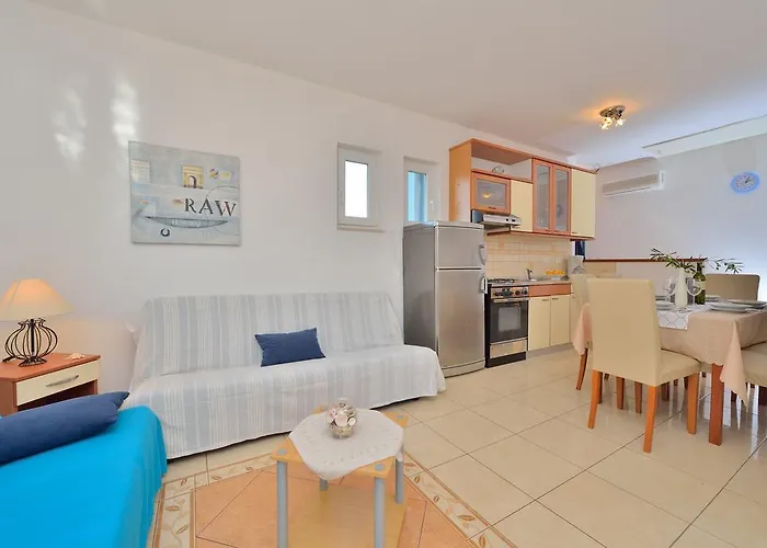 아파트 Sara 돈제페트레케인